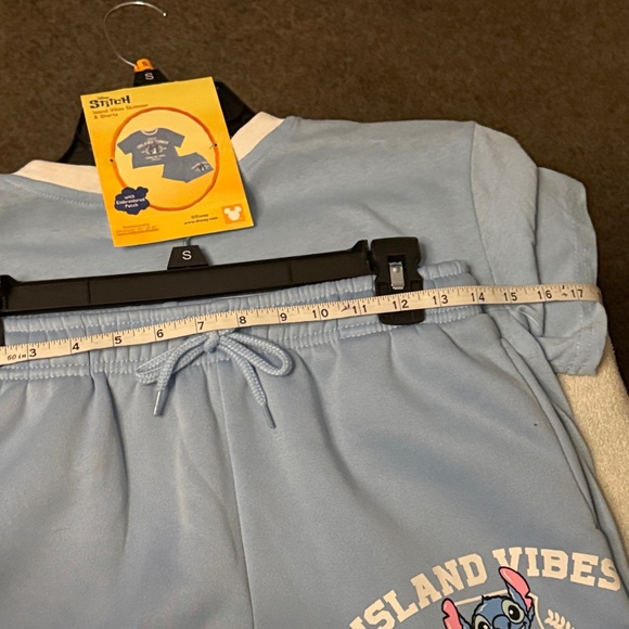 SET!! Disney Stitch Blue Island Vibes Tee and shorts set S/M Juniors - Picture 11 of 13